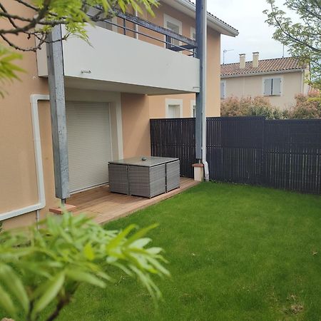 Apartamento T2 Avec Jardin Proche Aeroport, Airbus, Meet Daux Exterior foto