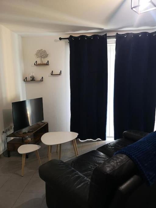 Apartamento T2 Avec Jardin Proche Aeroport, Airbus, Meet Daux Exterior foto